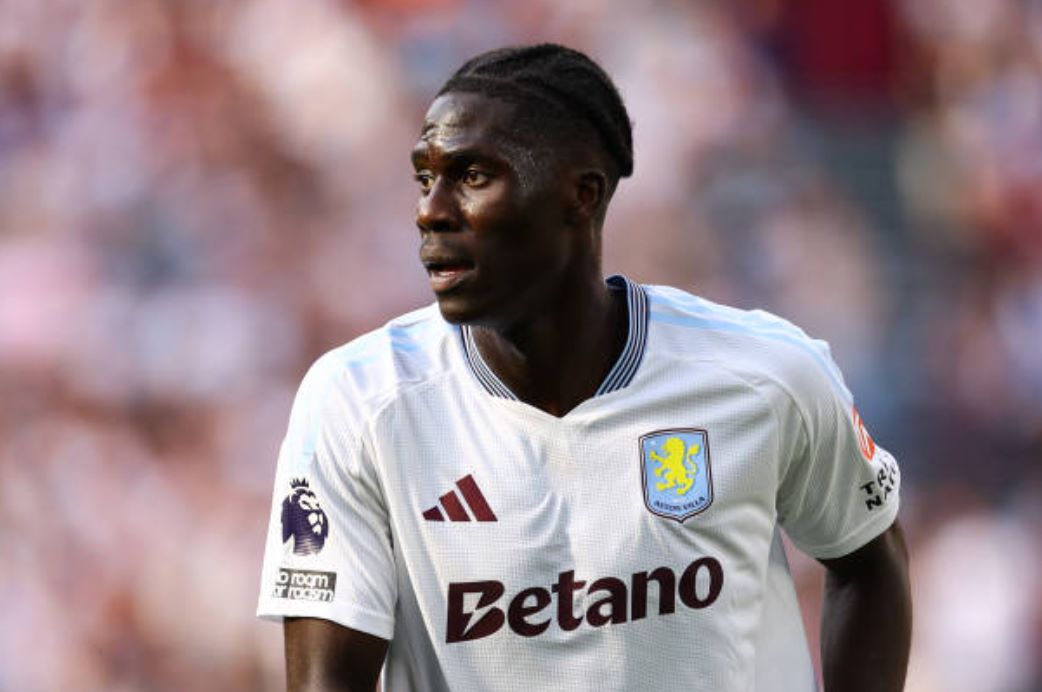 Arsenal từng theo đuổi Onana.